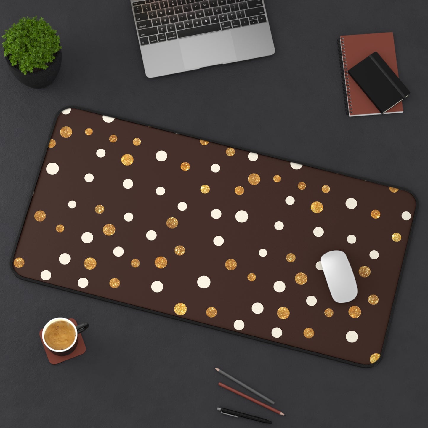 Zola Desk Mat