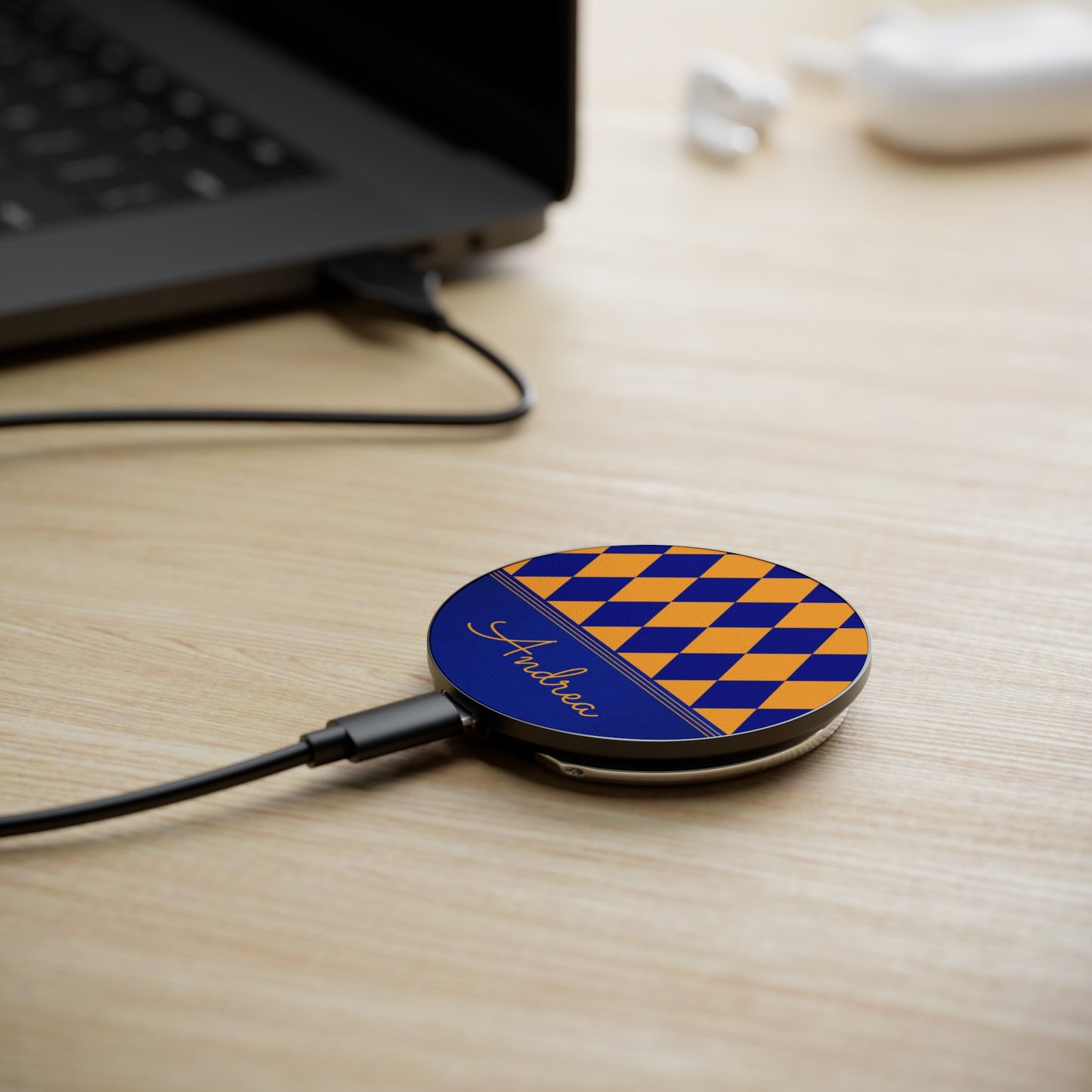 Andrea Magnetic Induction Charger