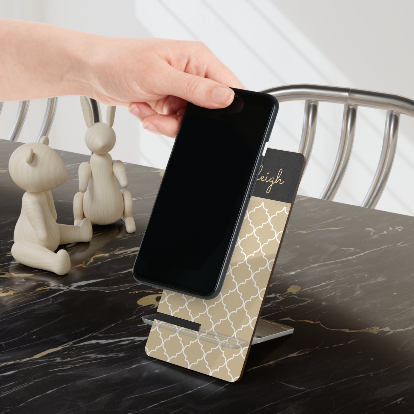 Nataleigh Smartphone Mobile Display Stand